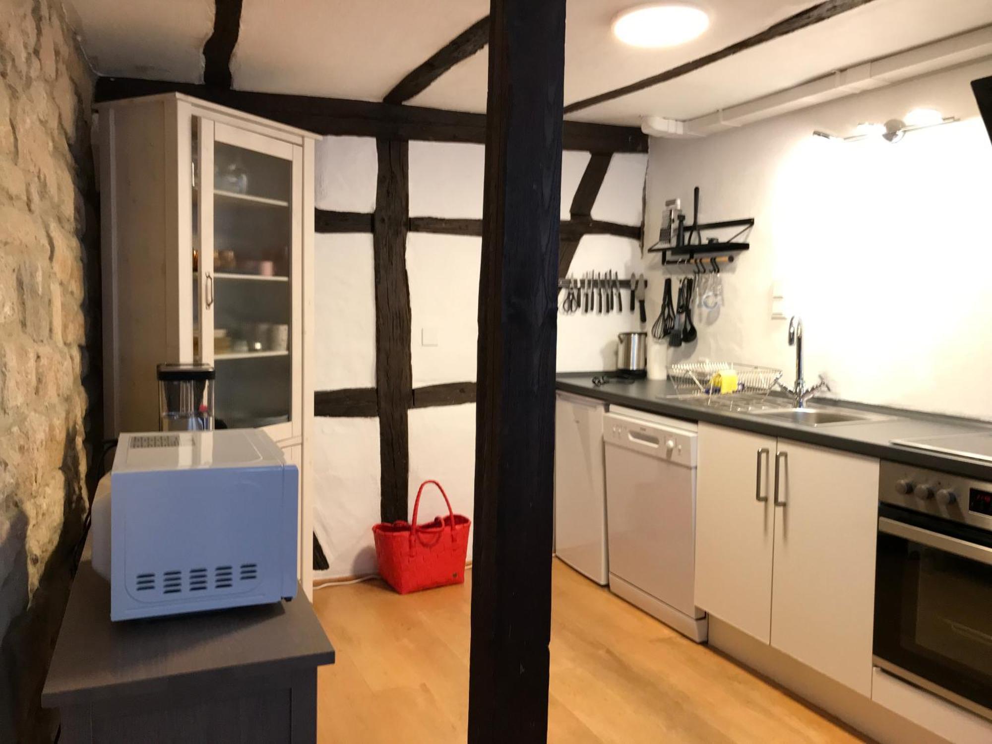 Fuxbau Apartment นอยชตัดท์ อัน แดร์ ไวน์ชตราเซอ ภายนอก รูปภาพ